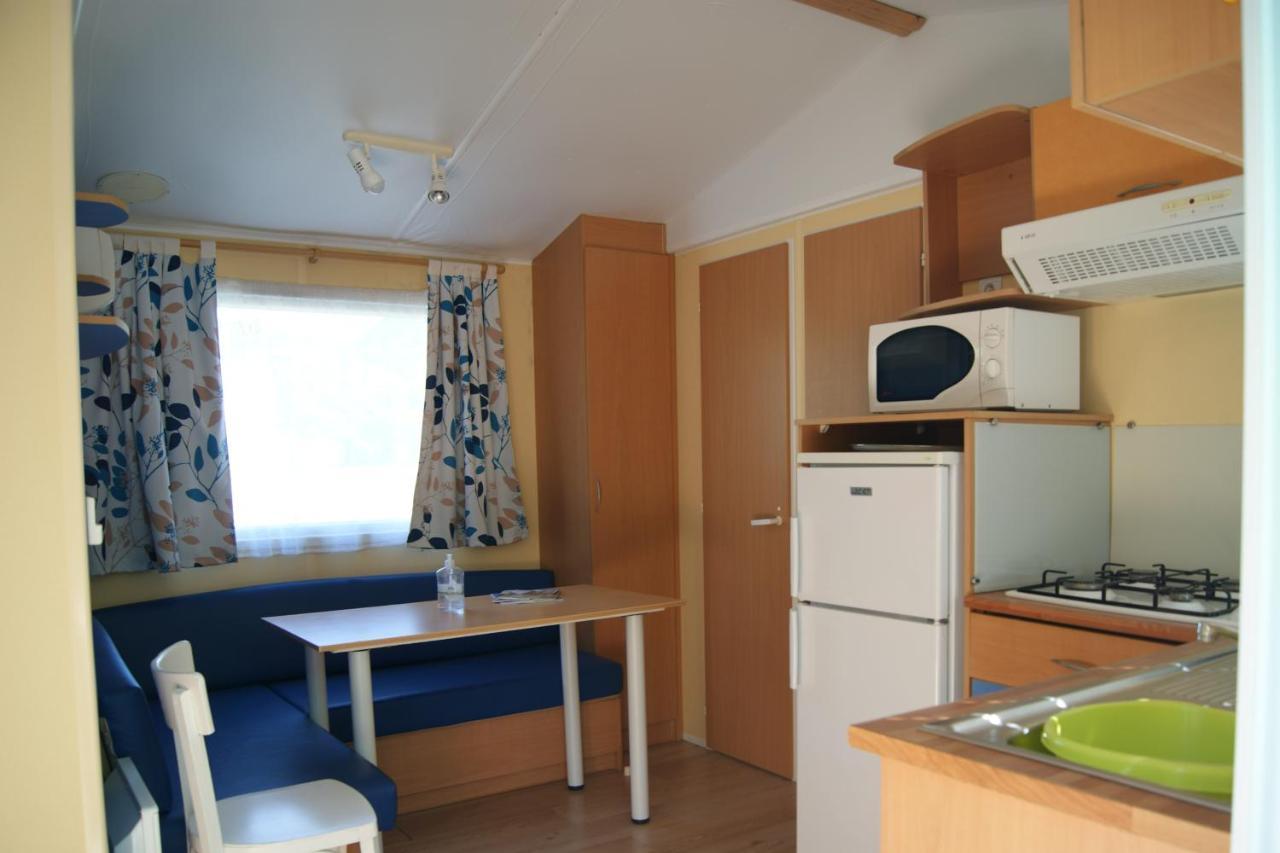 Camping Le Chambron Condorcet Екстер'єр фото